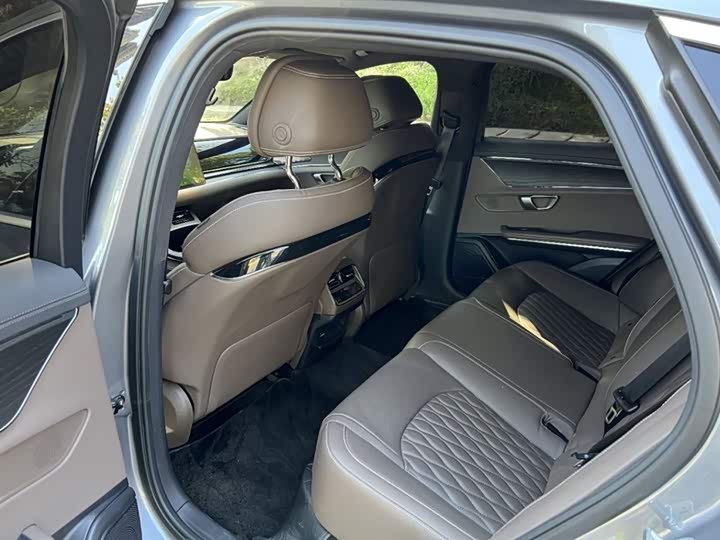 Фото 6 - BYD Han