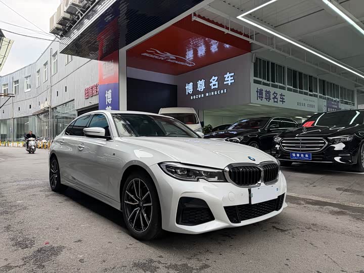 Фото 3 - BMW 3 Series