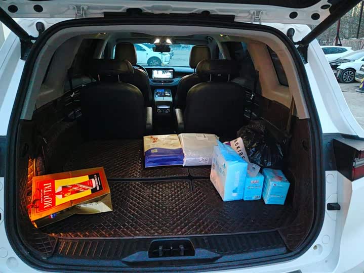 Фото 4 - Ford Equator