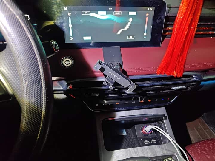 Фото 6 - Jetour X70 Plus