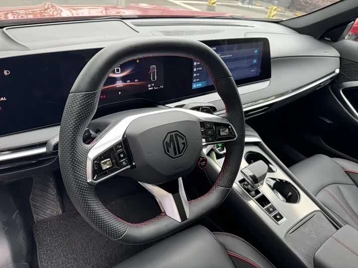 Фото 3 - MG Motor 7