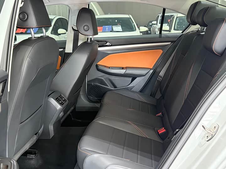 Фото 7 - Volkswagen Bora