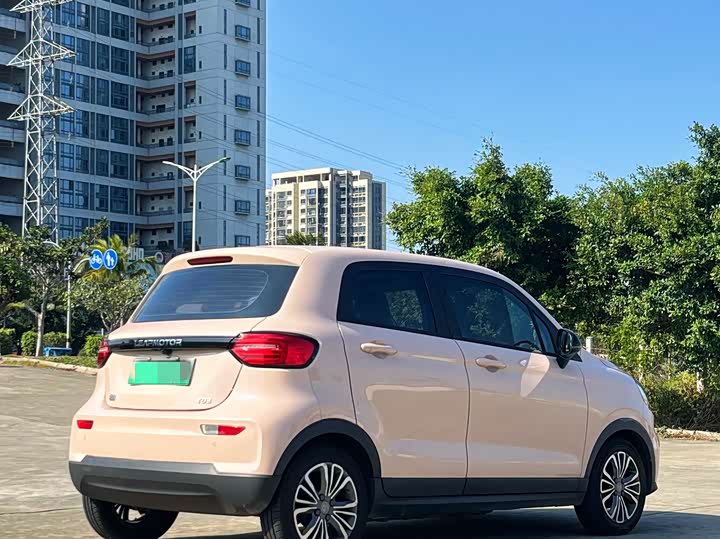 Фото 6 - Leapmotor T03