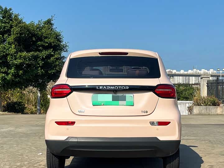 Фото 8 - Leapmotor T03