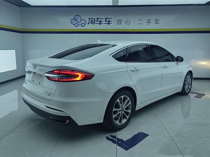 Фото 3 - Ford Mondeo