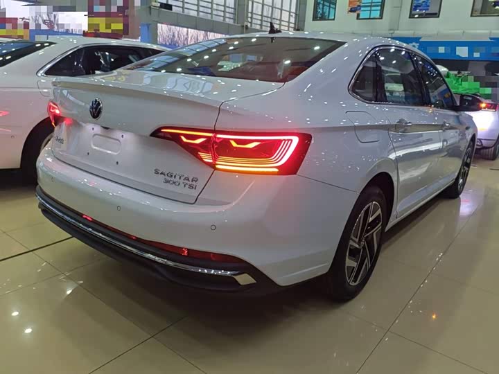 Фото 7 - Volkswagen Sagitar L