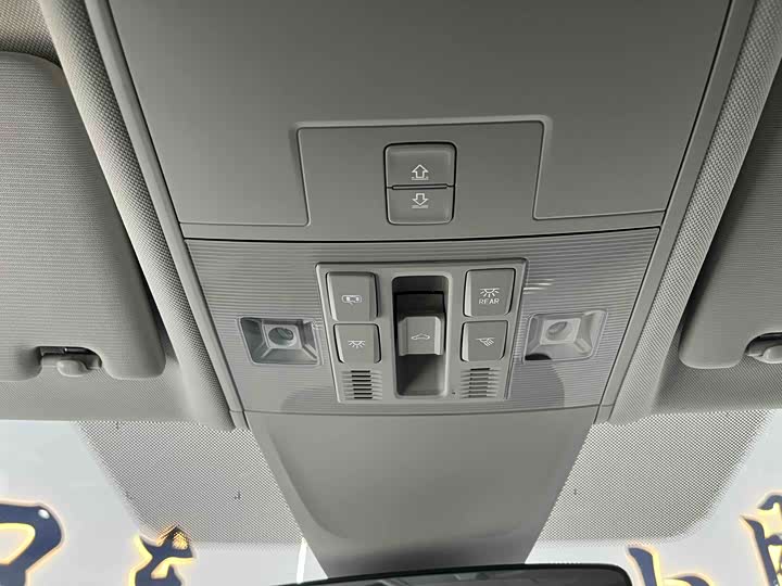 Фото 8 - Volkswagen Tayron