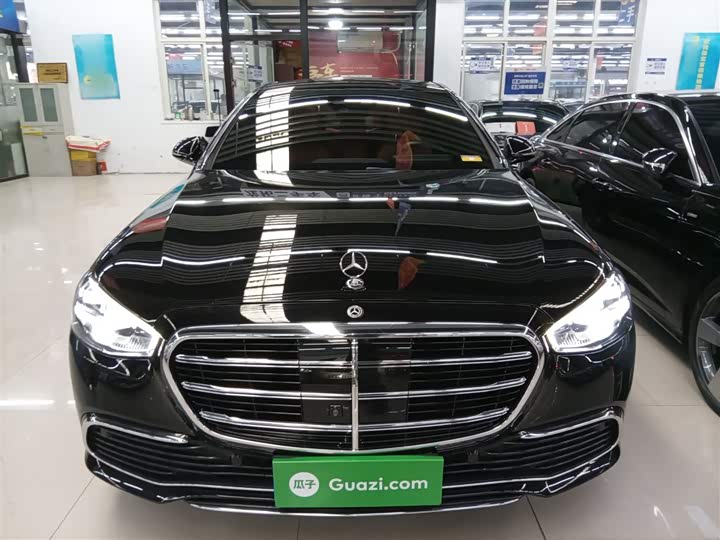 Фото 3 - Mercedes-Benz S-Class