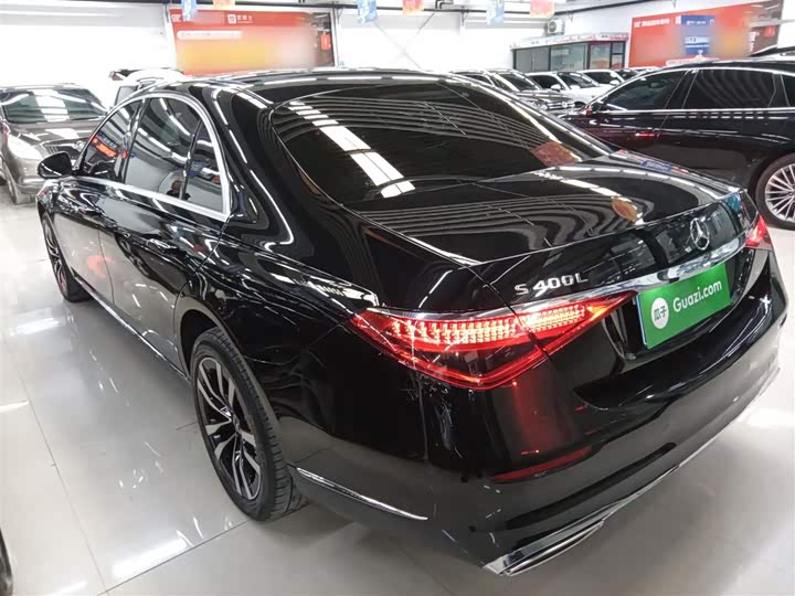 Фото 5 - Mercedes-Benz S-Class