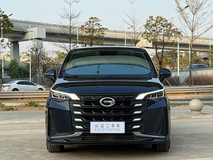 Фото 2 - GAC Trumpchi M6