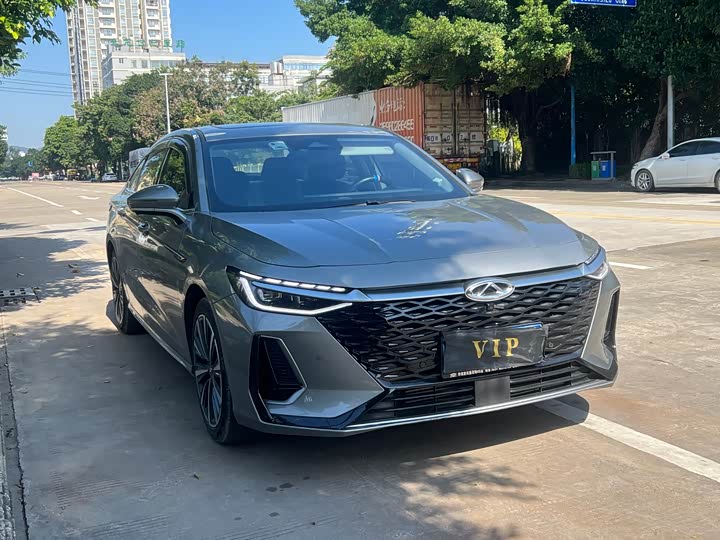 Фото 2 - Chery Arrizo 8