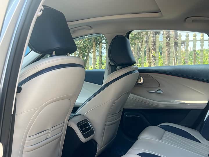 Фото 9 - Chery Arrizo 8