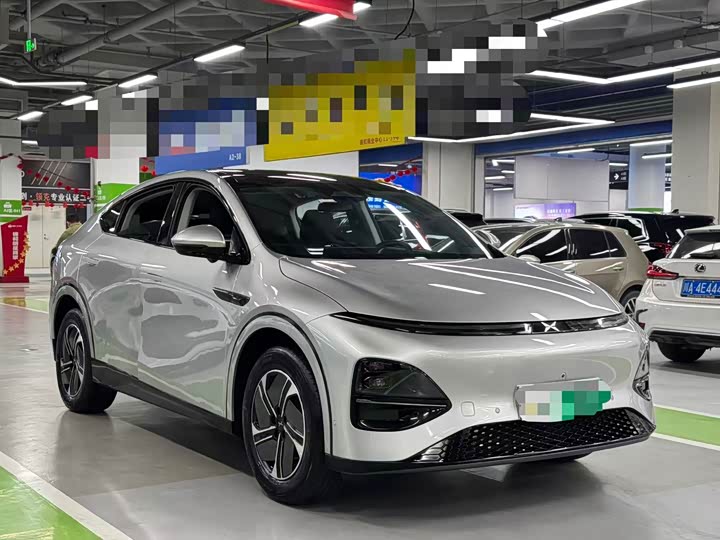 Фото 3 - XPeng G6