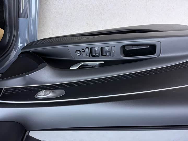 Фото 4 - Hyundai Elantra N line