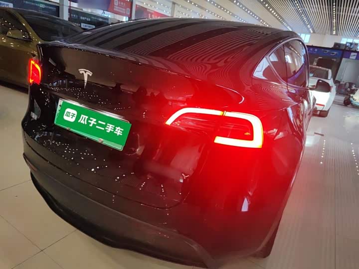 Фото 7 - Tesla Model Y
