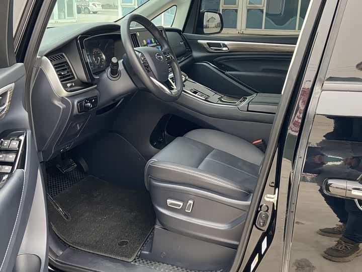 Фото 6 - GAC Trumpchi M8