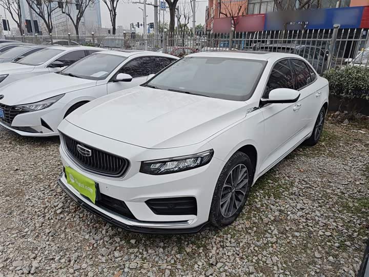 Фото 1 - Geely Preface