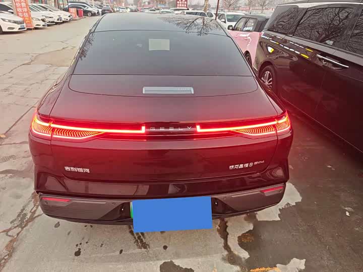 Фото 9 - Geely Galaxy Starshine 8 EM-i