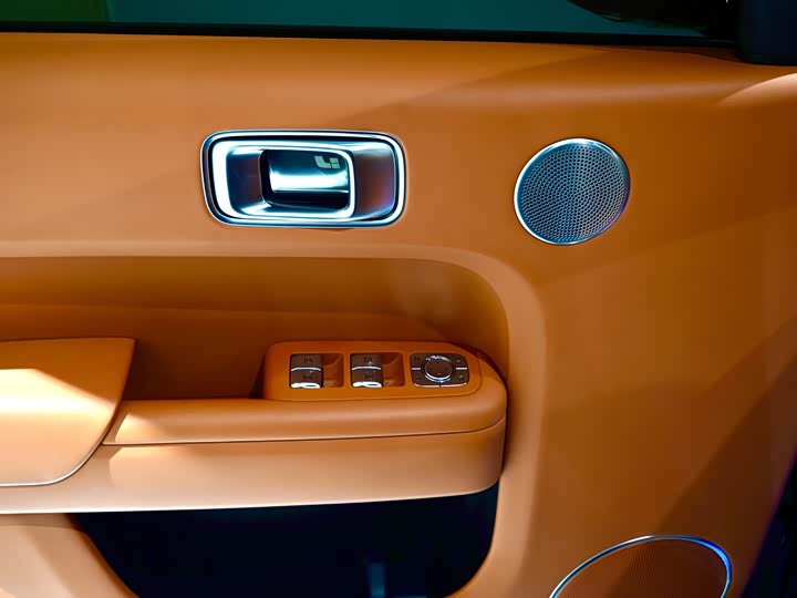 Фото 6 - LiXiang L9