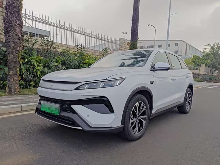 Фото 1 - BYD Song Pro Hybrid