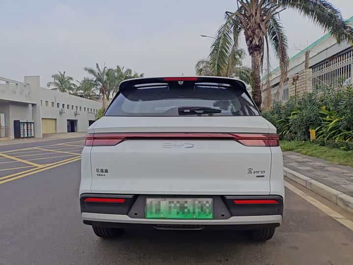 Фото 3 - BYD Song Pro Hybrid