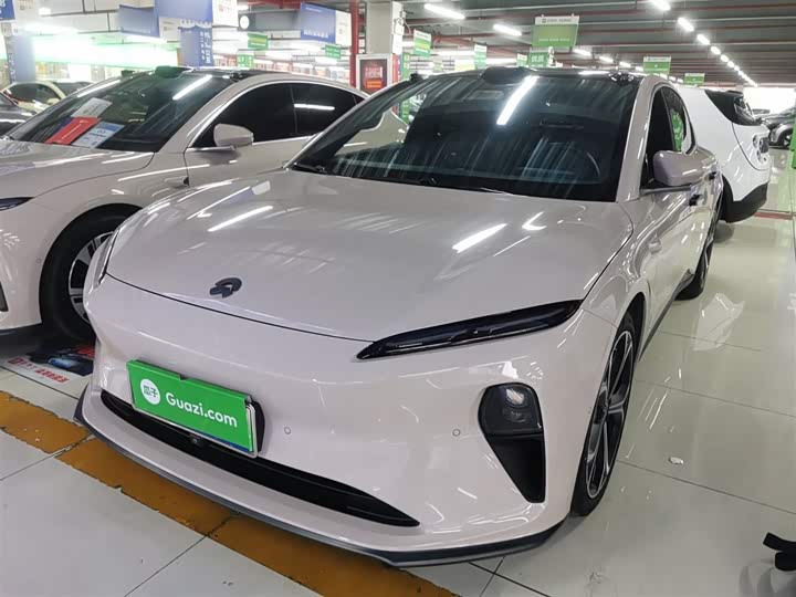 Фото 2 - Nio ET5