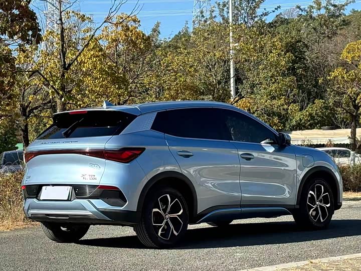 Фото 4 - BYD Yuan Plus