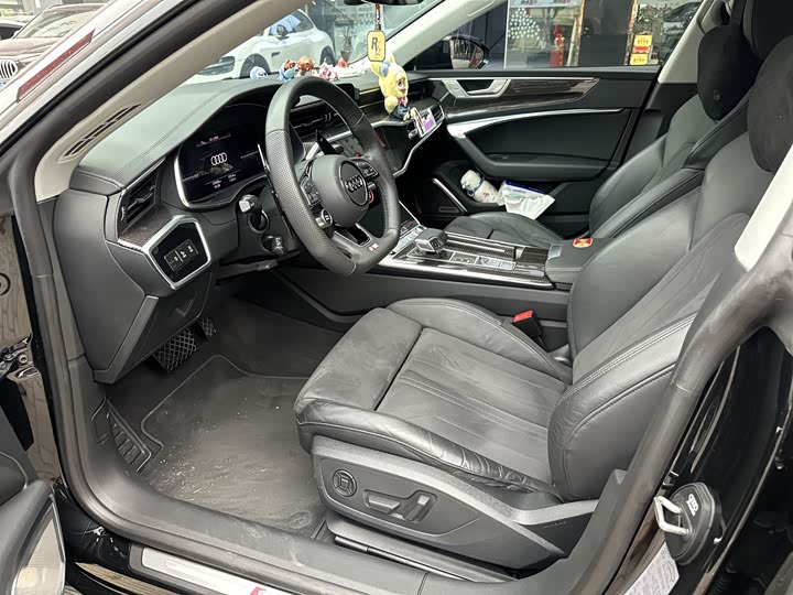 Фото 4 - Audi A7