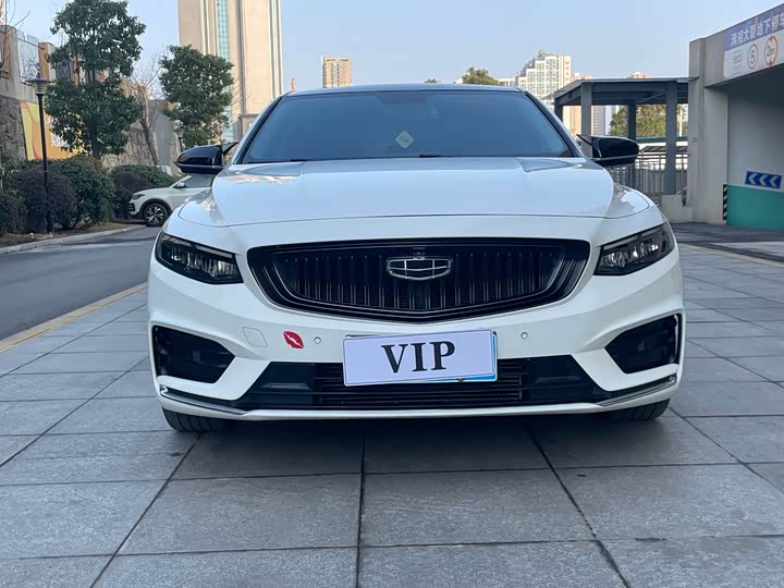 Фото 3 - Geely Preface