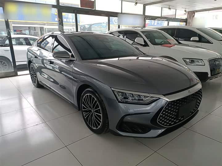 Фото 4 - BYD Han