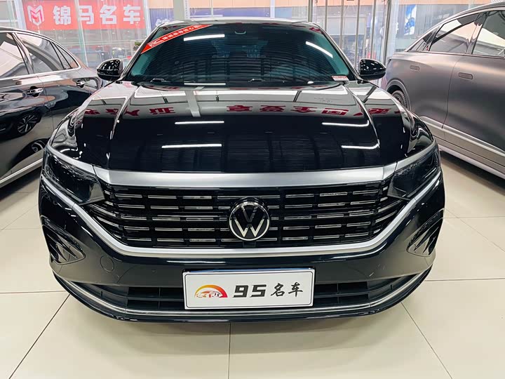 Фото 2 - Volkswagen Passat