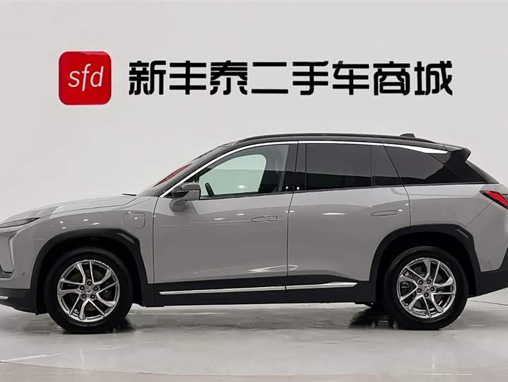 Фото 4 - Nio ES6