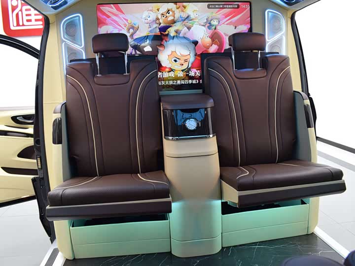 Фото 8 - Mercedes-Benz Vito