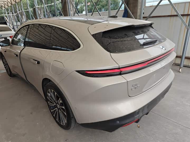 Фото 5 - Nio ET5T