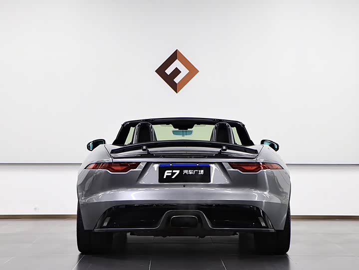 Фото 5 - Jaguar F-Type