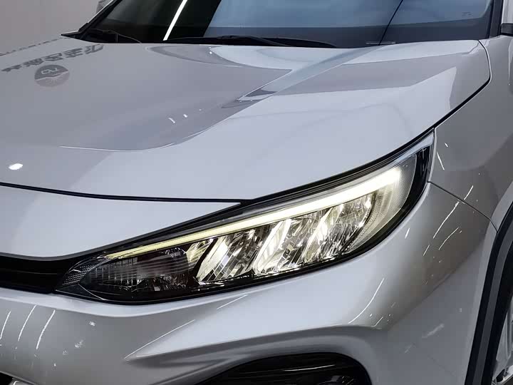 Фото 8 - Toyota Wildlander