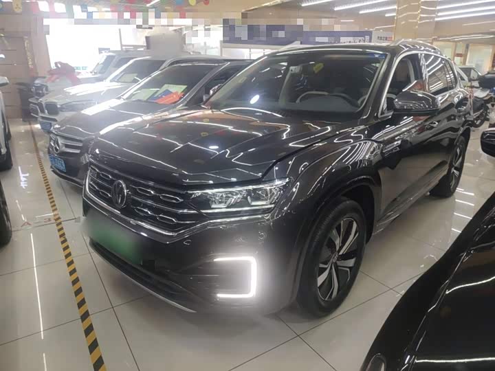 Фото 1 - Volkswagen Tayron GTE Hybrid