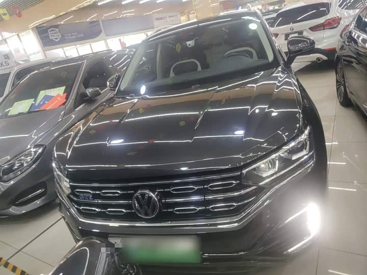 Фото 3 - Volkswagen Tayron GTE Hybrid