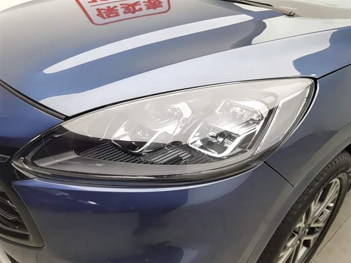 Фото 7 - Ford Escape