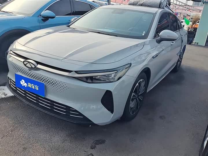 Фото 1 - Chery Fulwin A8