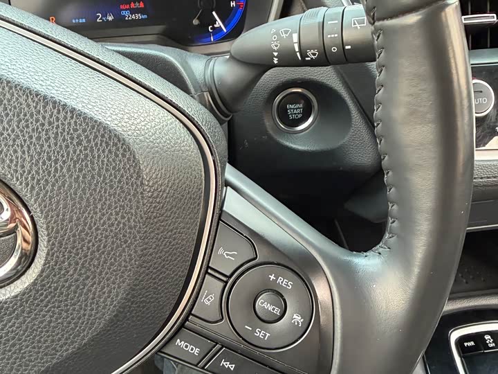 Фото 7 - Toyota Corolla Cross