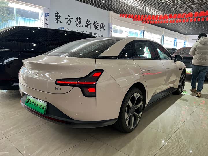 Фото 7 - XPeng Mona M03