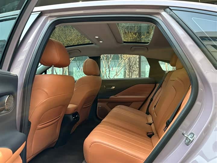 Фото 8 - GAC Aion RT