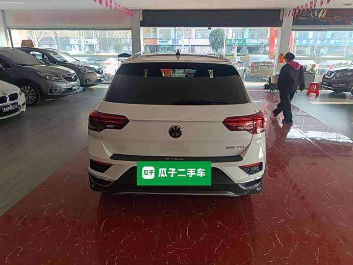 Фото 6 - Volkswagen T-Roc