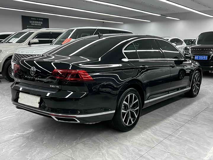 Фото 6 - Volkswagen Magotan