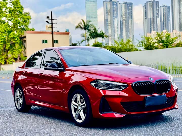 Фото 3 - BMW 1 Series