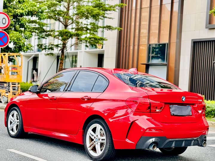 Фото 5 - BMW 1 Series