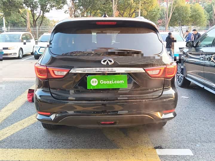 Фото 6 - Infiniti QX60