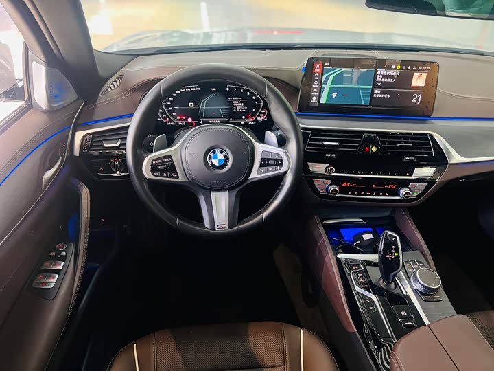 Фото 6 - BMW 5 Series