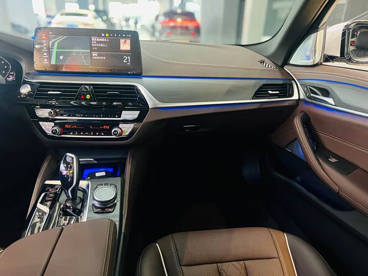 Фото 7 - BMW 5 Series